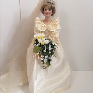 Danbury Mint Princess Diana Bride Doll with Cream and Gold Dress